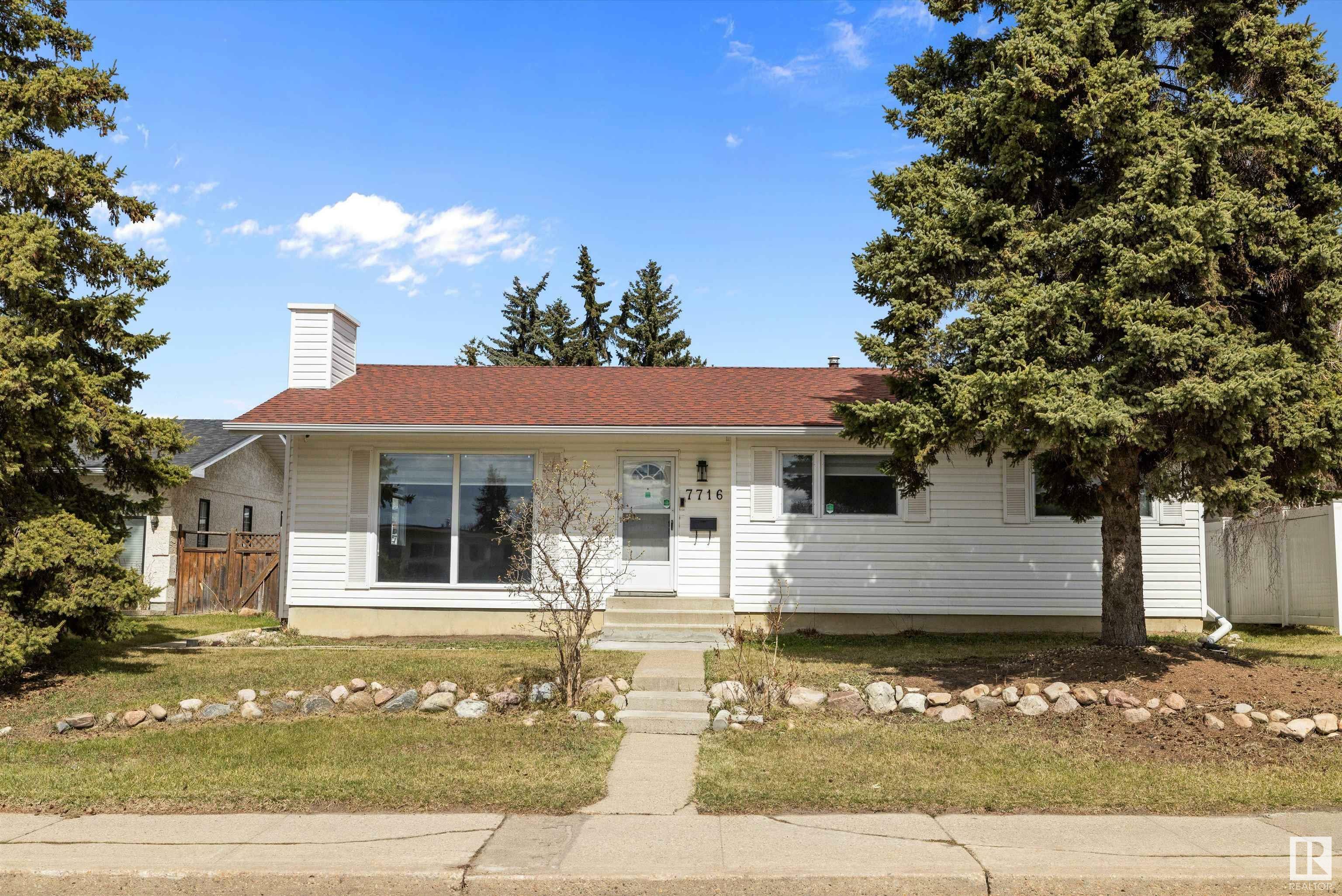 Property Photo: 7716 144 Avenue NW AB T5C 2S1