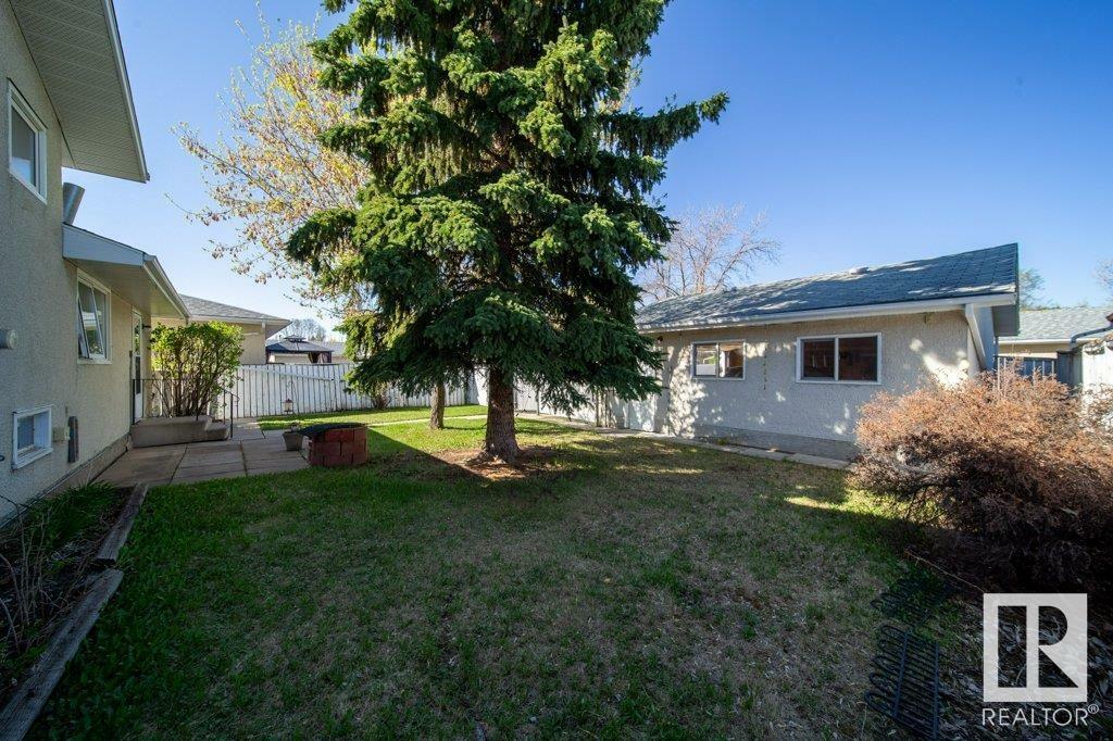Property Photo: 4112 South Park Drive AB T9E 4Z4