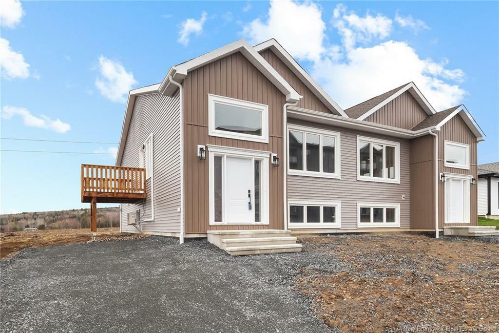 105 Attenborough Drive  Fredericton NB E3A 9R6 photo