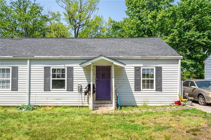 Property Photo: 3323 Russell Street GA 30354