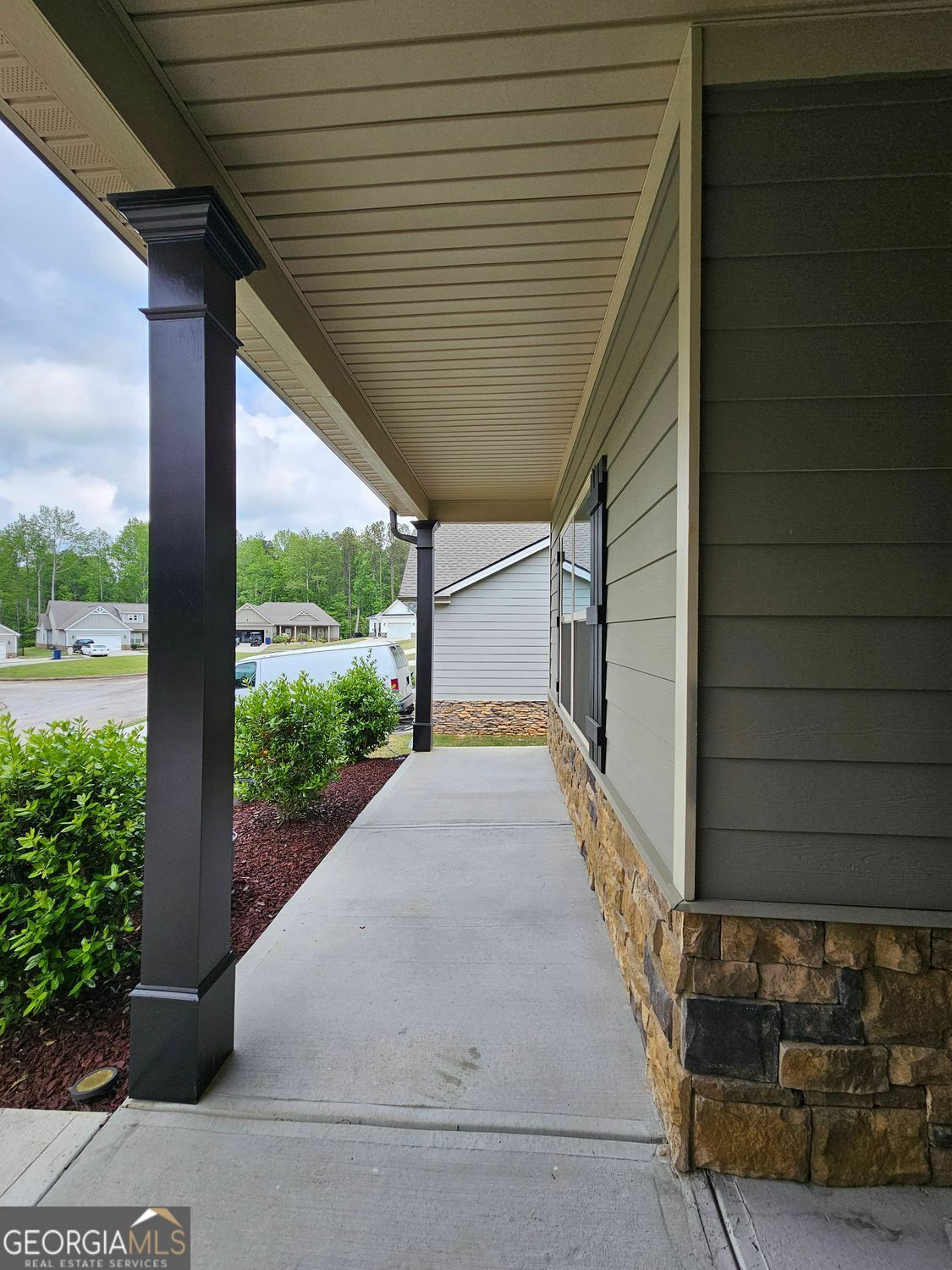 Property Photo: 8315 Loch Lomand Lane GA 30187
