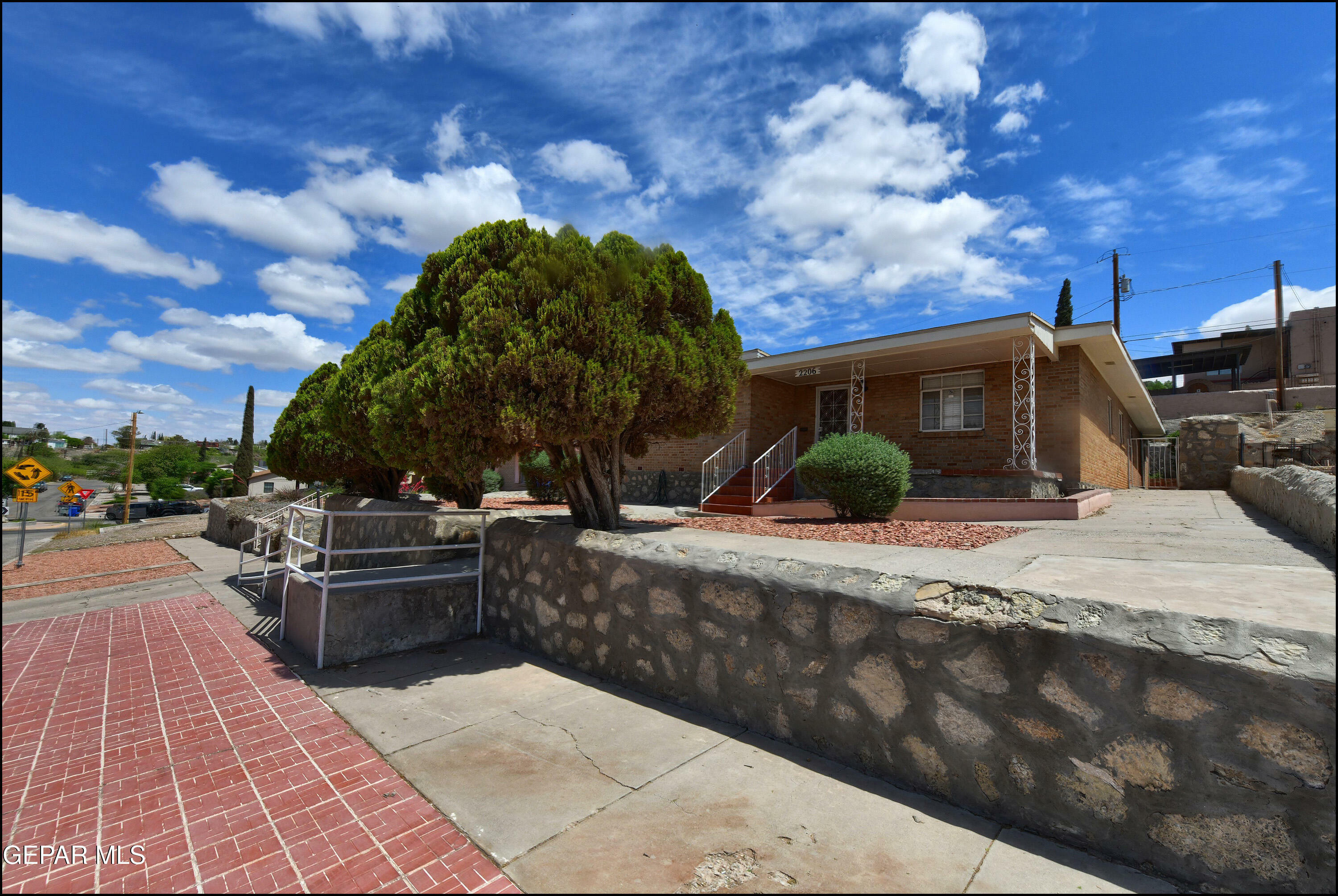 Property Photo: 2206 N Florence Street TX 79902