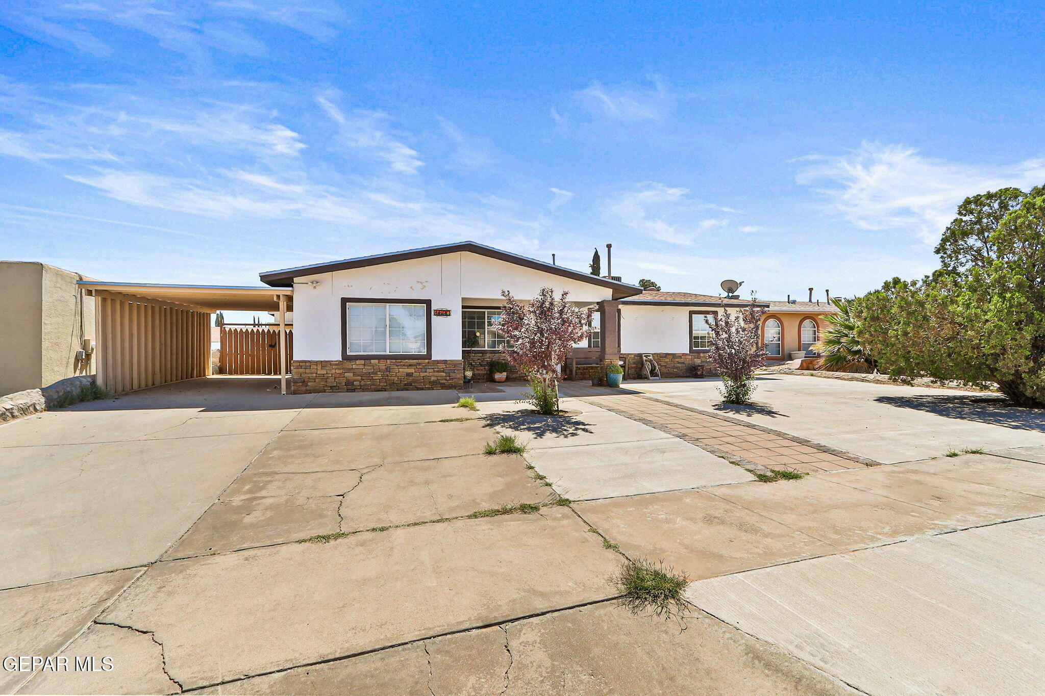 1620 Doug Olson Drive  El Paso TX 79936 photo