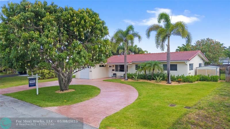 Property Photo: 5730 NE 17th Ave FL 33334