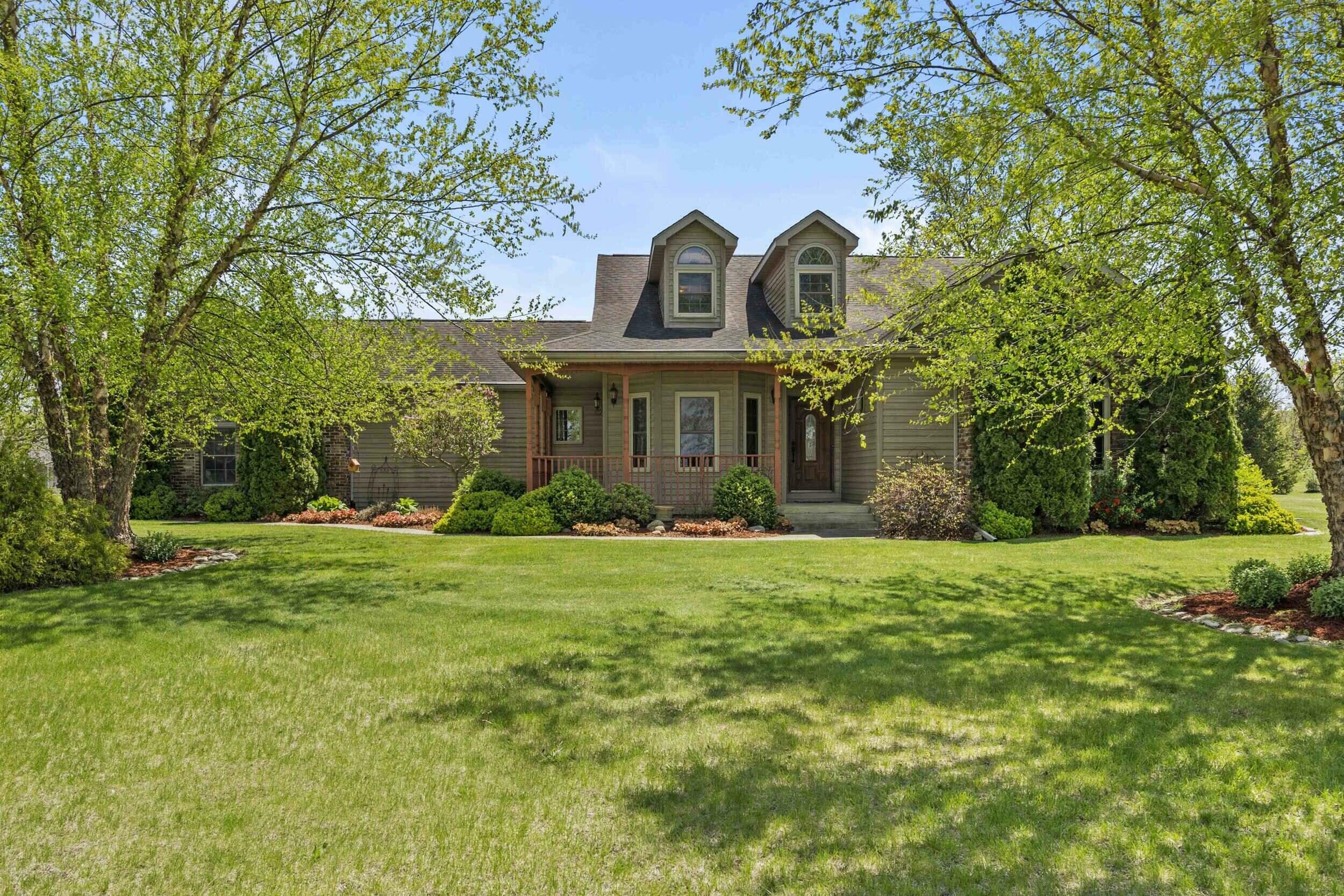 Property Photo: 6951 W 1350 IN 46310