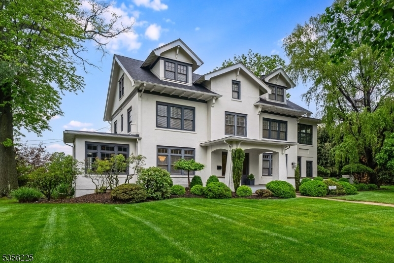 Property Photo: 1052 Hillside Ave NJ 07060