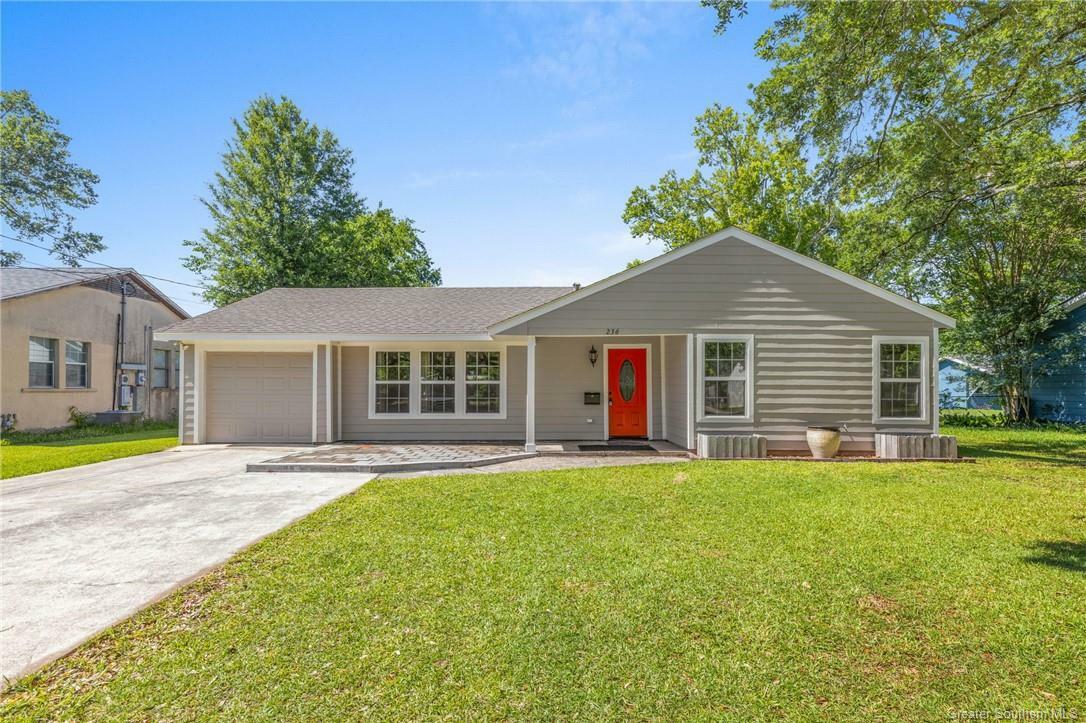 Property Photo: 236 Overhill Drive LA 70605