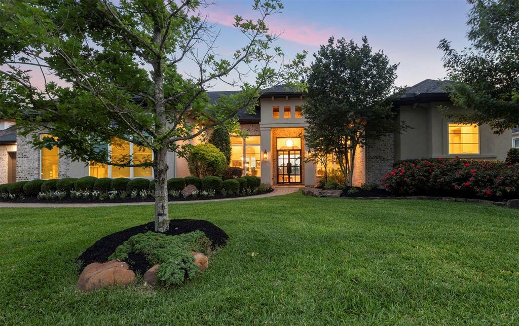Property Photo: 23306 Vista De Tres Lagos Drive TX 77389