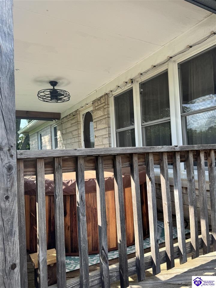 Property Photo: 84 Mt Merino Cemetery Lane KY 40146