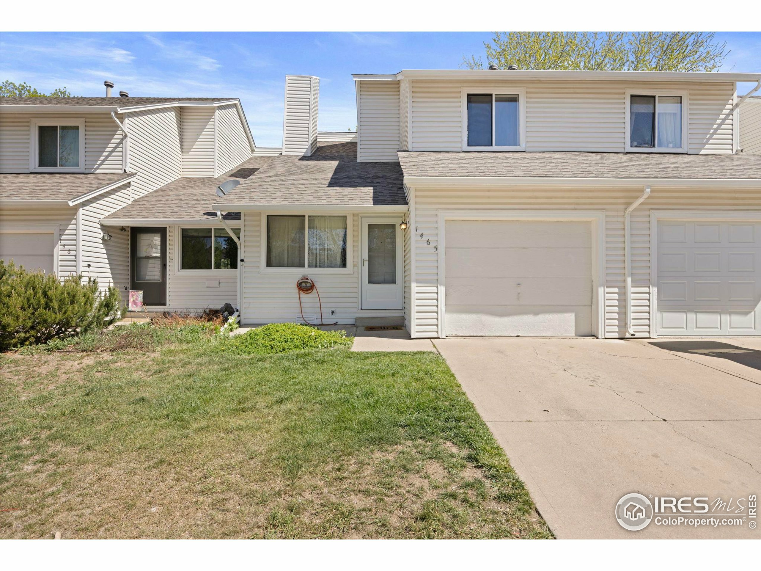 Property Photo: 1465 Peacock Pl CO 80537