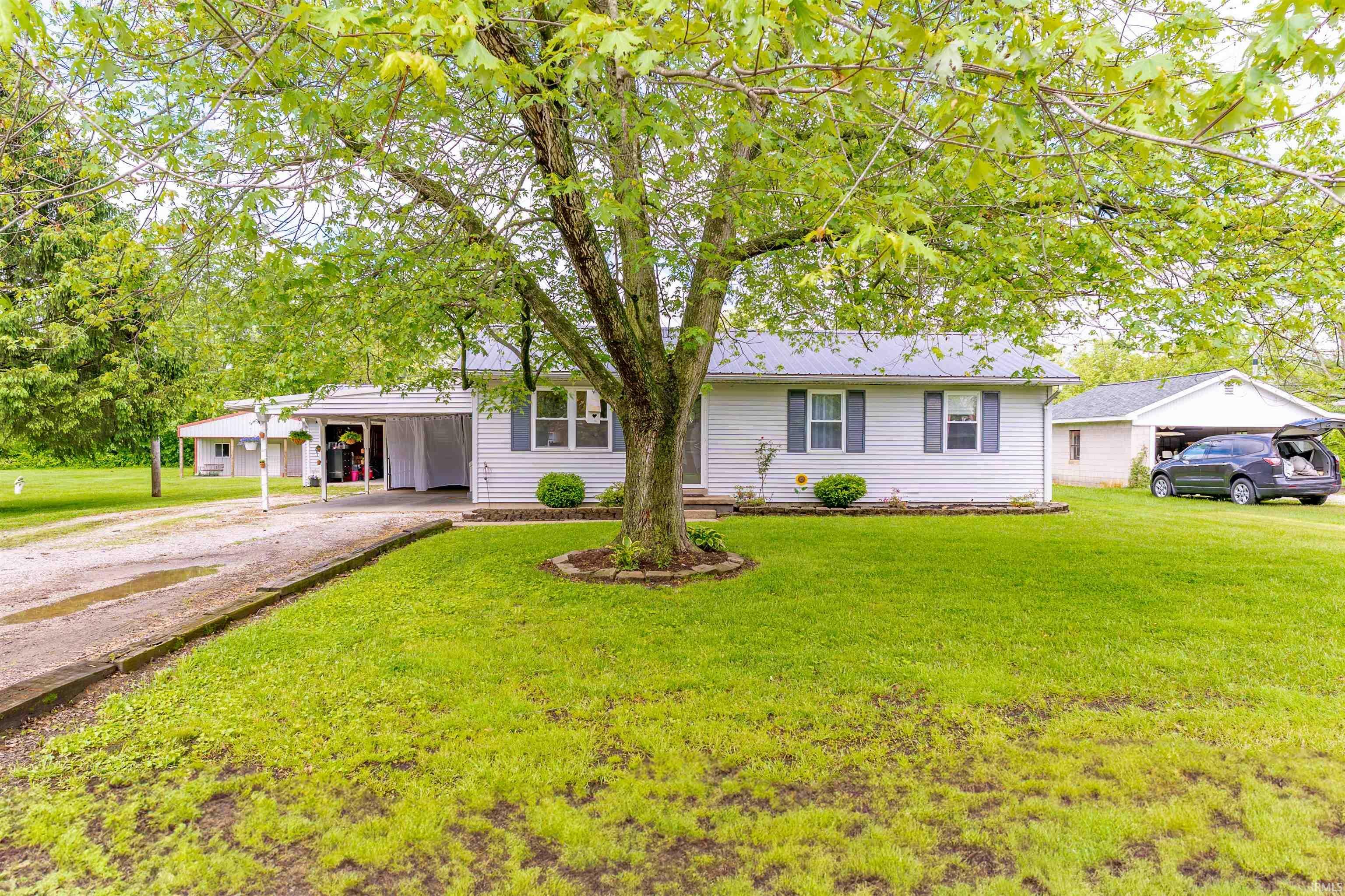Property Photo: 1128 Green Acres IN 47634