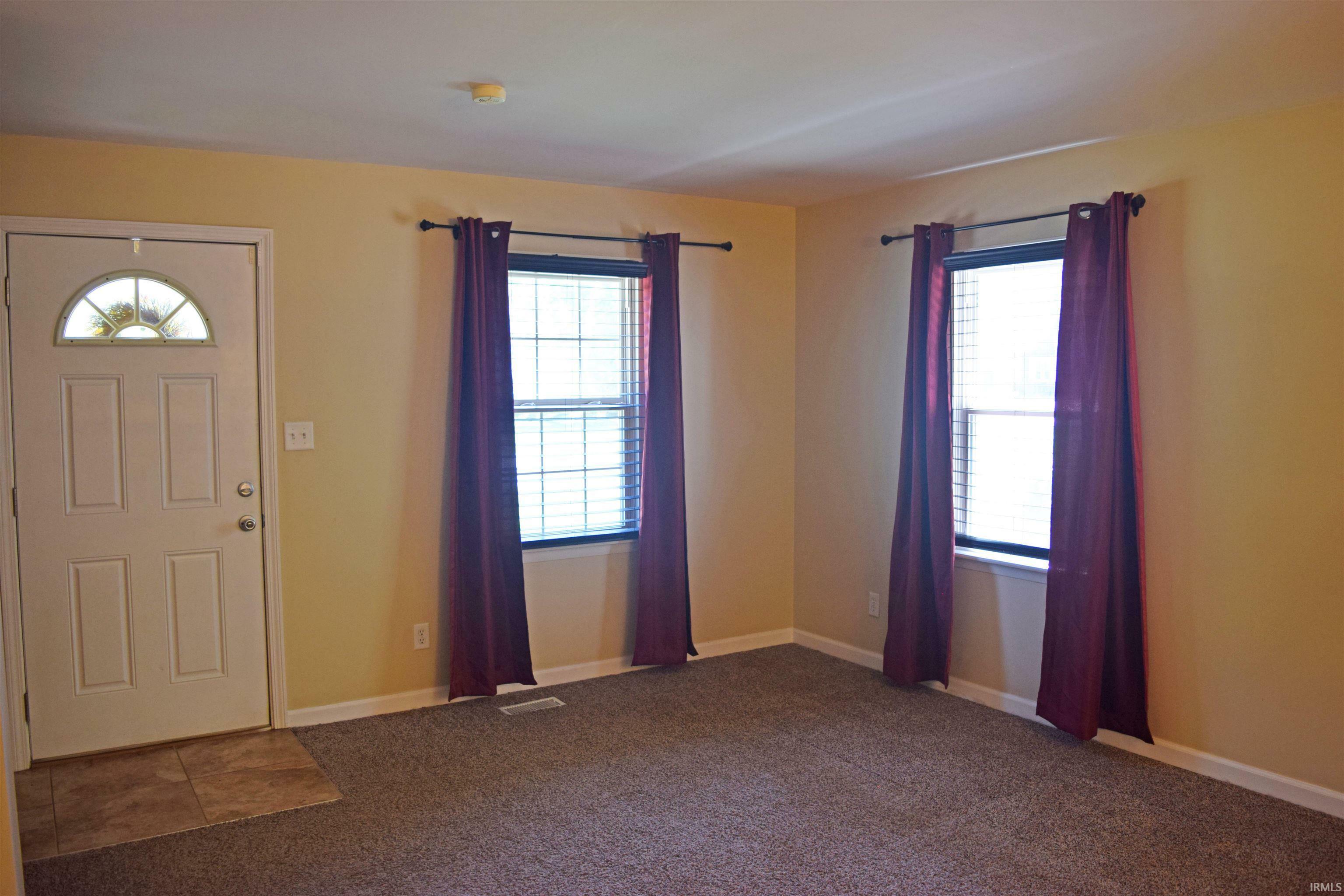 Property Photo: 4512 Stringtown Road IN 47711