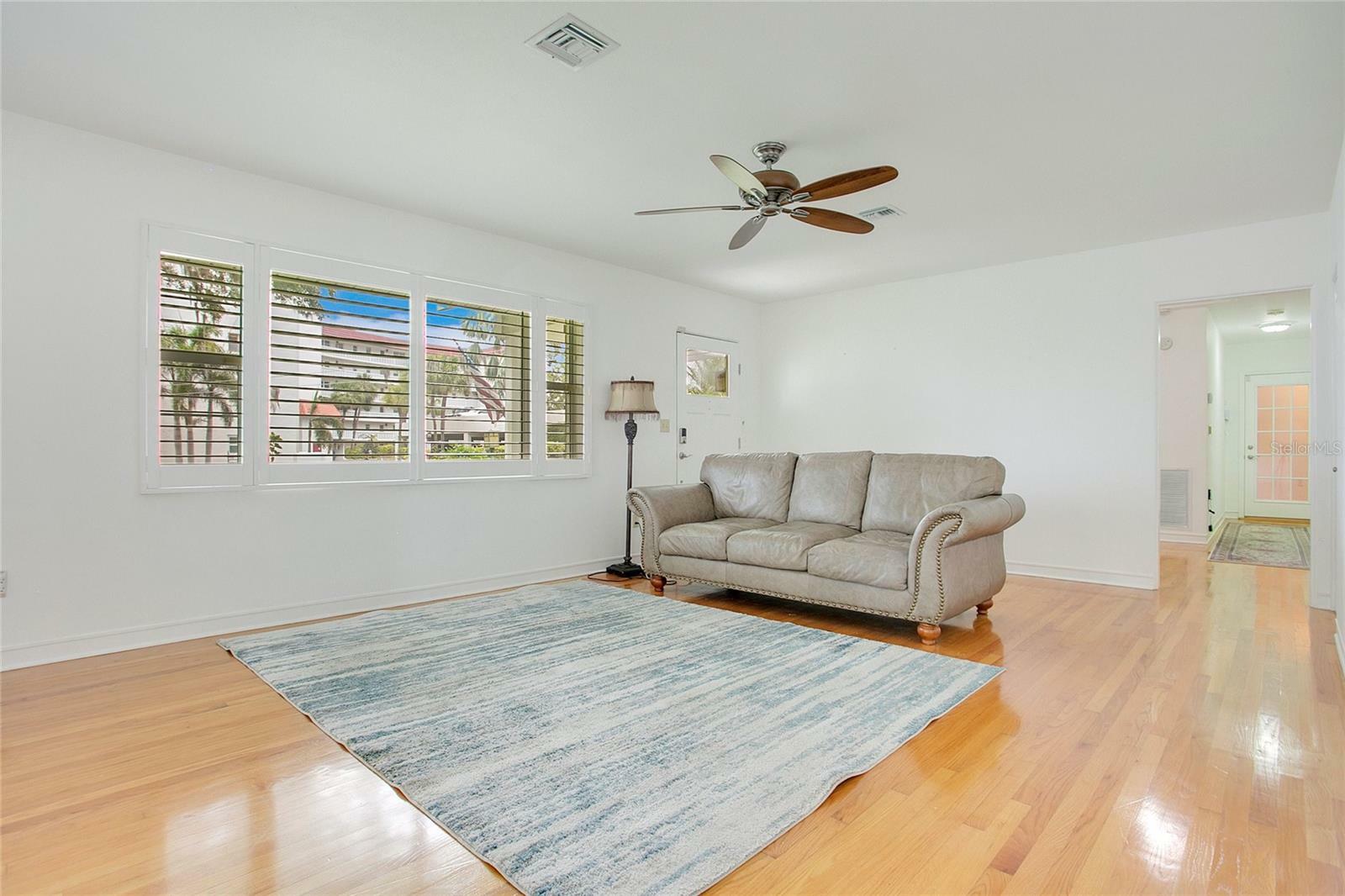 Property Photo: 606 N McDonald Street FL 32757
