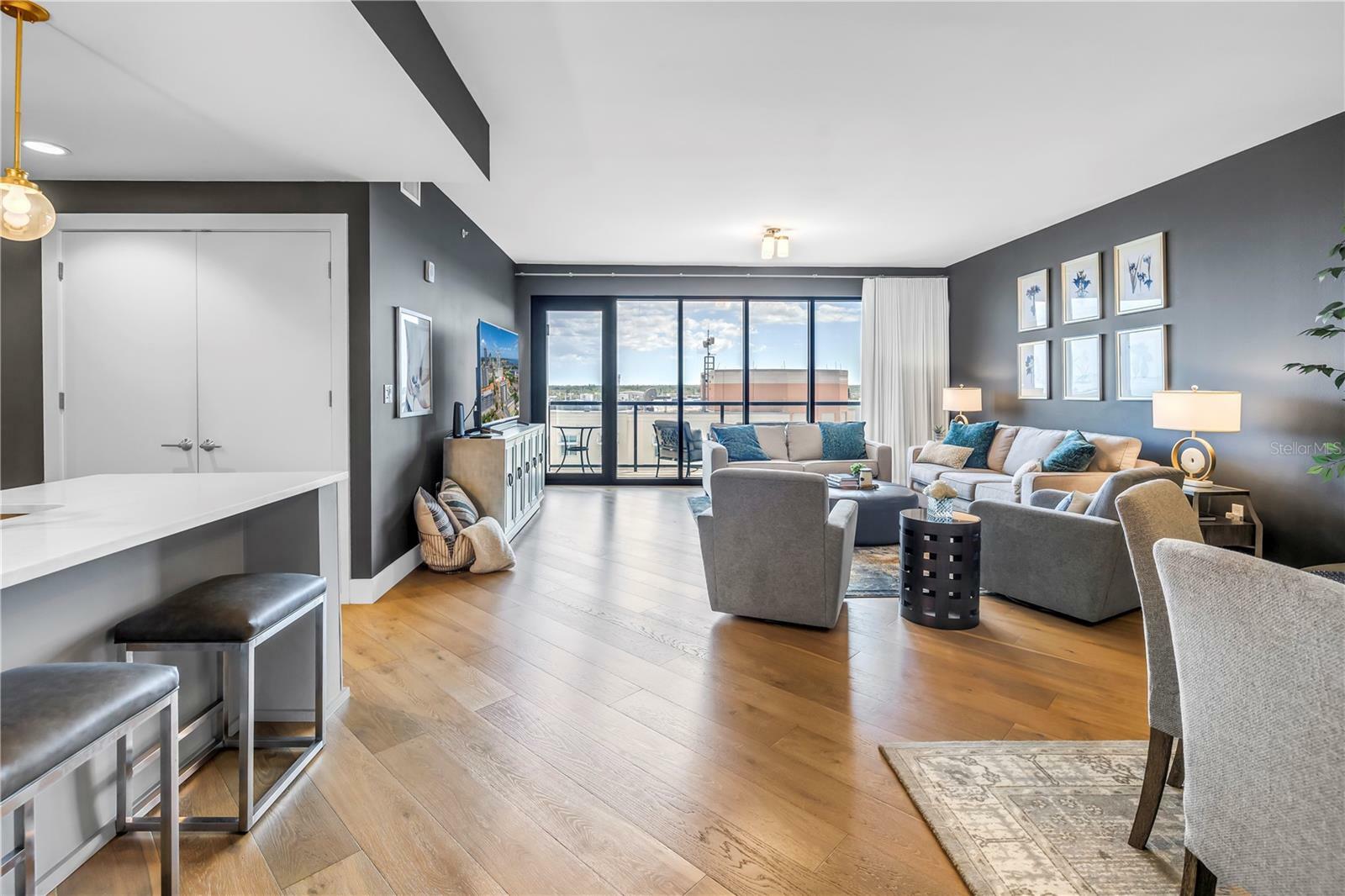 Property Photo: 199 Dali Boulevard 902 FL 33701