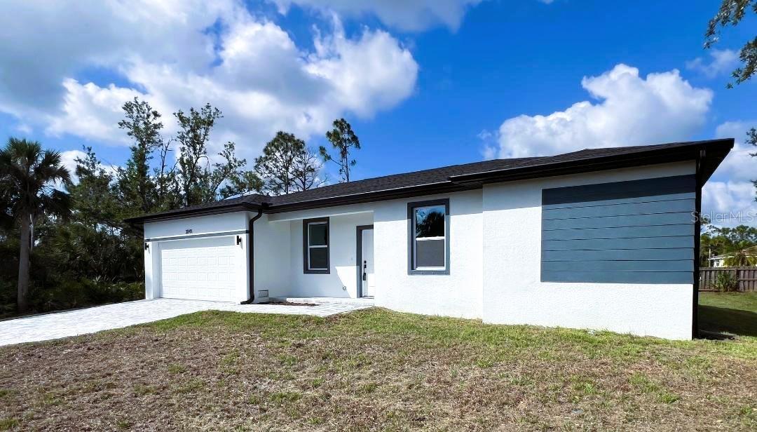 Property Photo: 3045 Montgomery Drive FL 33981