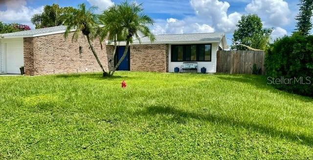 Property Photo: 4223 Neva Way FL 34232