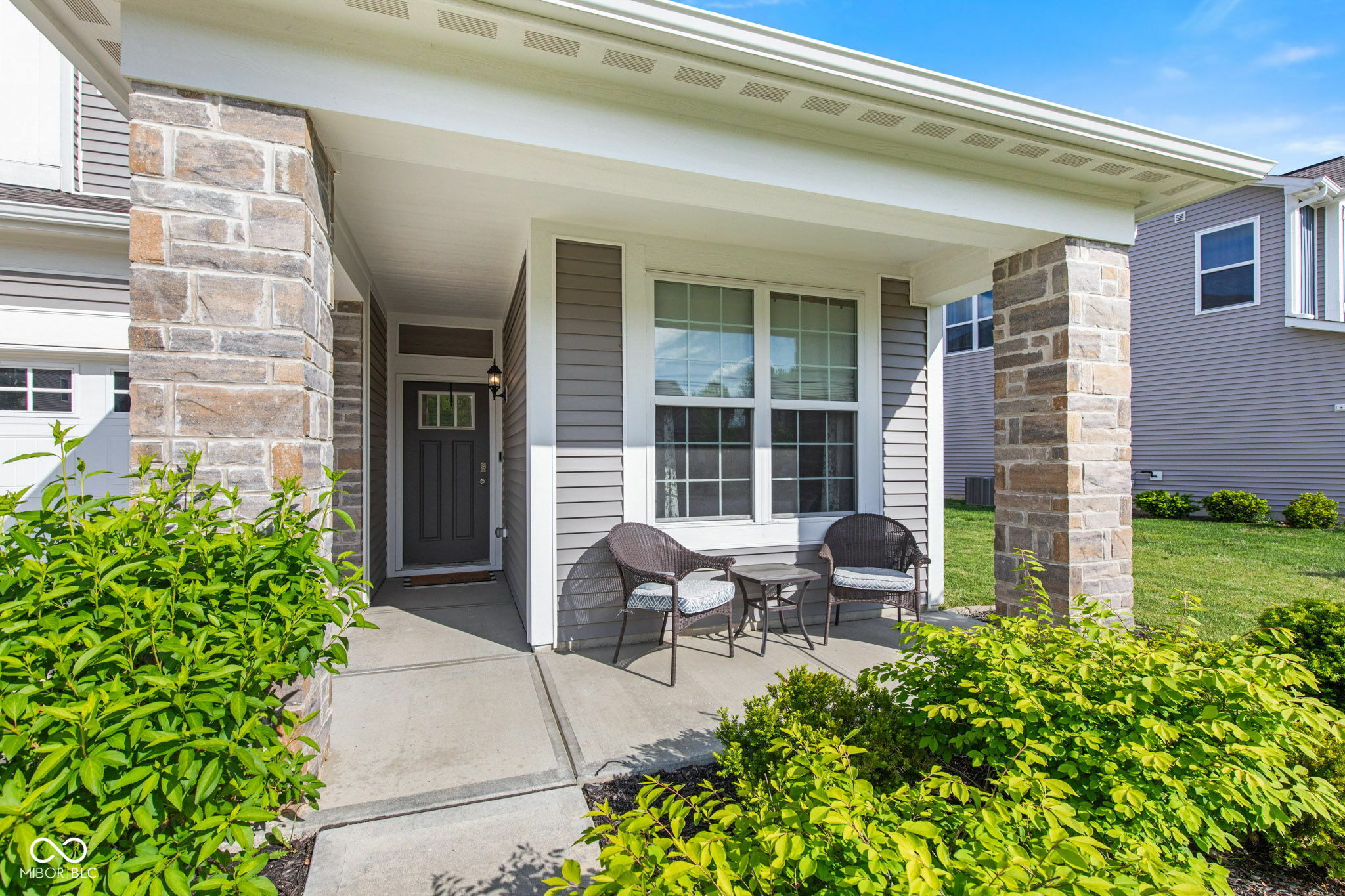 Property Photo: 1289 Sunset Boulevard IN 46123