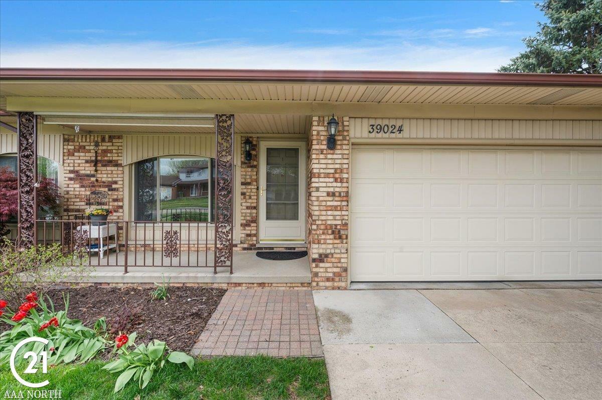 Property Photo: 39024 Salem Drive MI 48038-2854