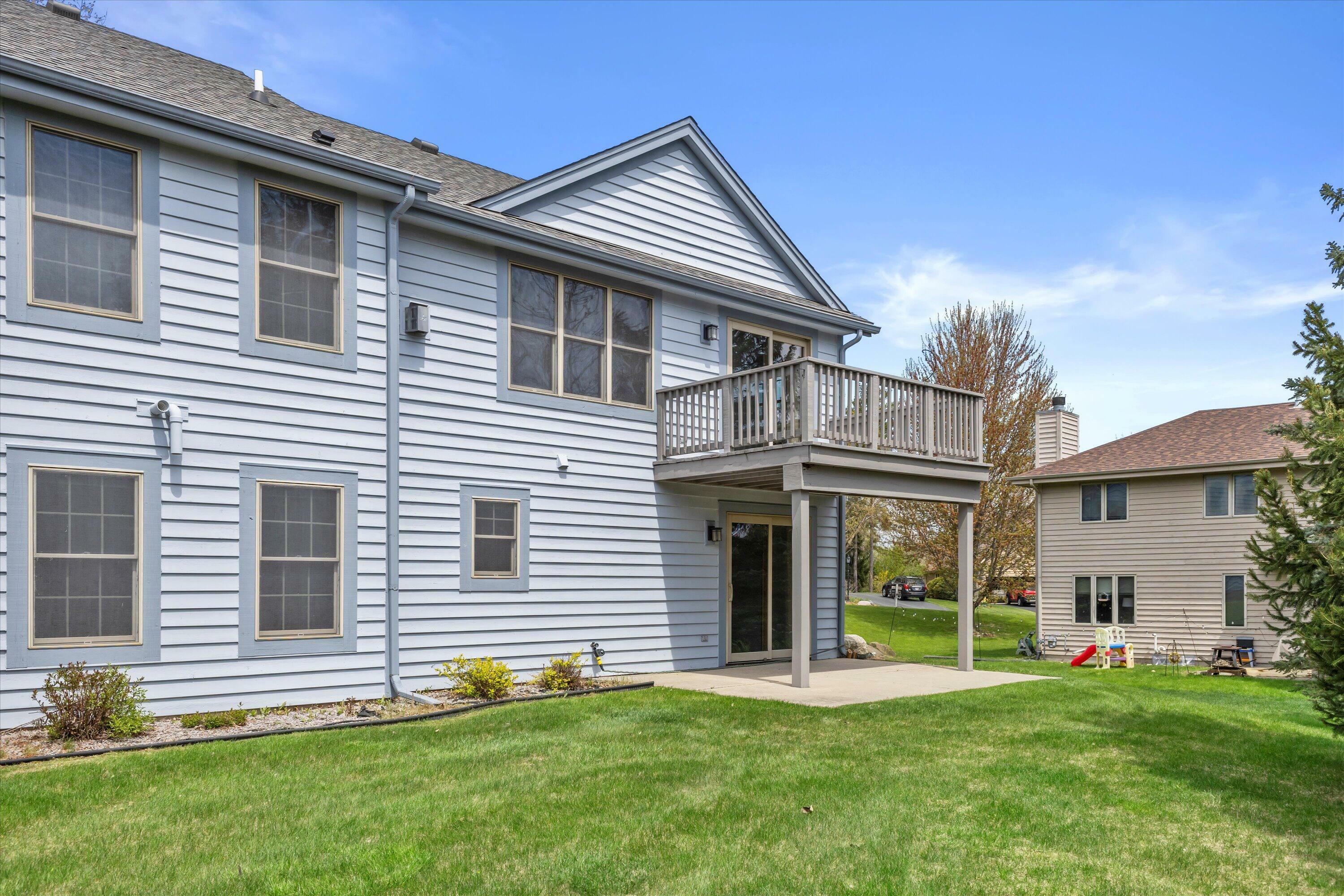 Property Photo: N48w16067 Lone Oak Ln WI 53051
