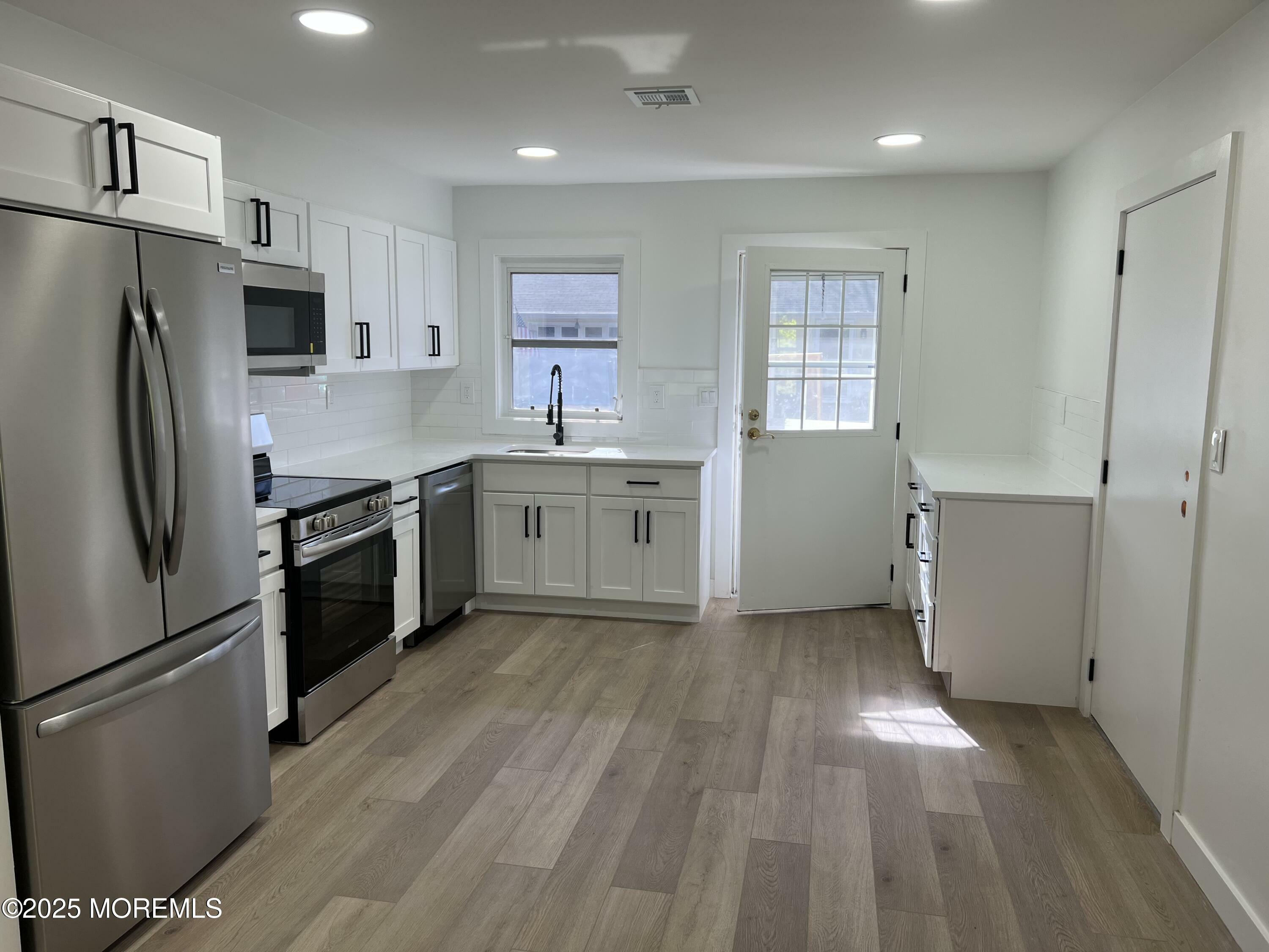 335C Canterbury Court  Lakewood NJ 08701 photo