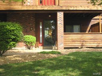 Property Photo:  13 Hemingway Court  MO 63304 
