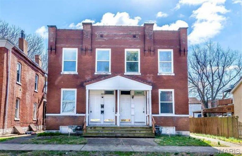 Property Photo: 7220 Pennsylvania Avenue MO 63111