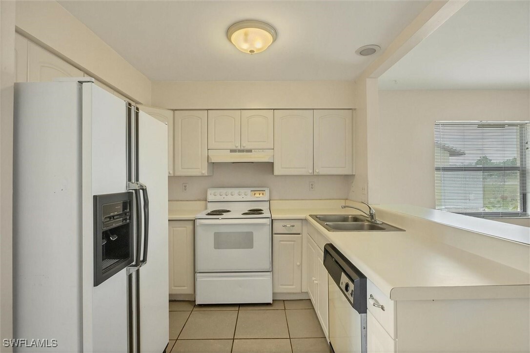 Property Photo: 26136 Explorer Road FL 33983