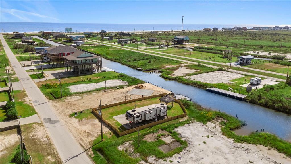 Property Photo:  1123 Mabry  TX 77617 