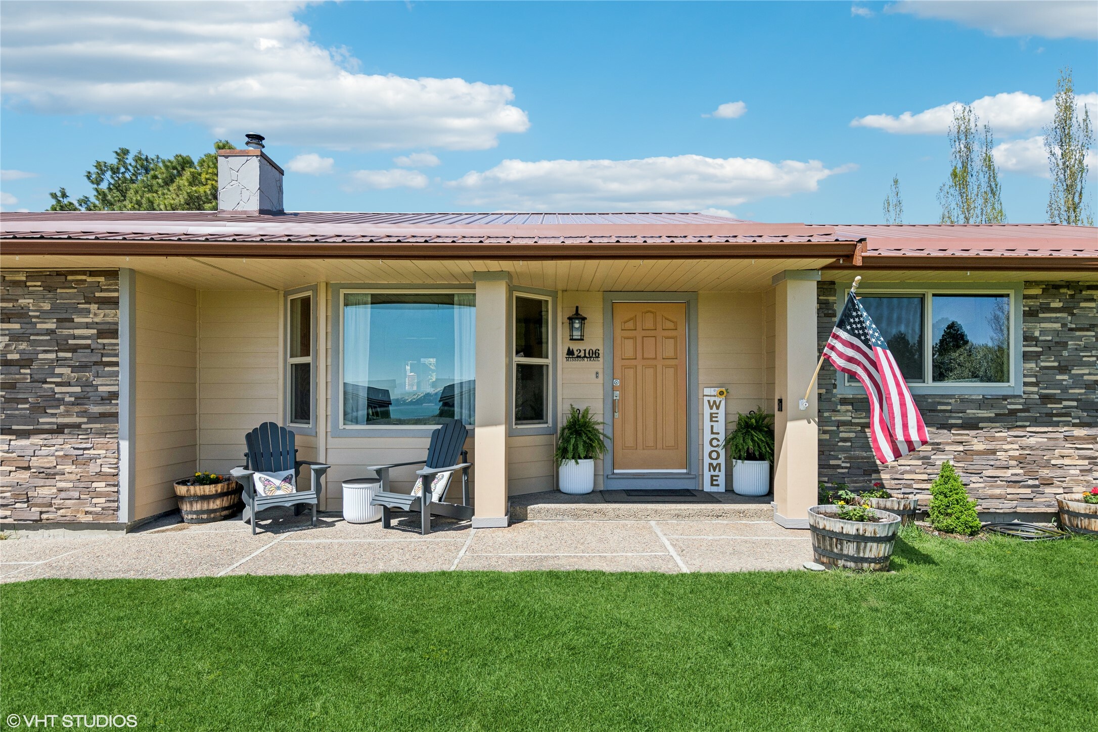 Property Photo:  2106 Mission Trail  MT 59901 
