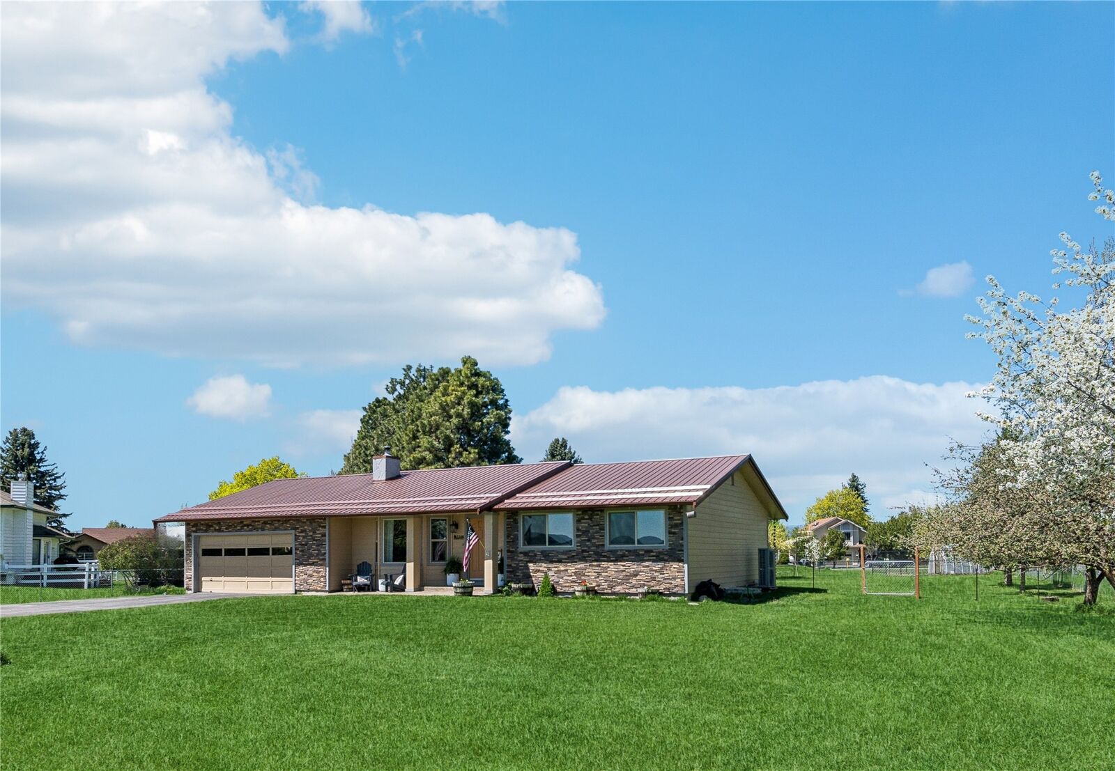 Property Photo:  2106 Mission Trail  MT 59901 