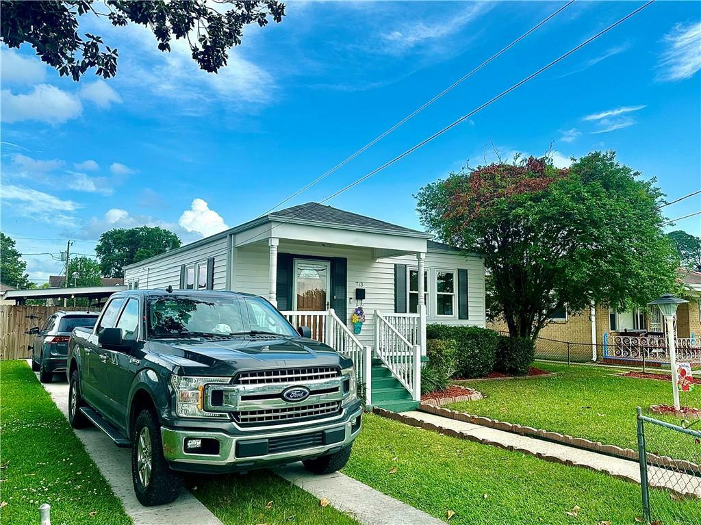 Property Photo: 713 Chipley Street LA 70094