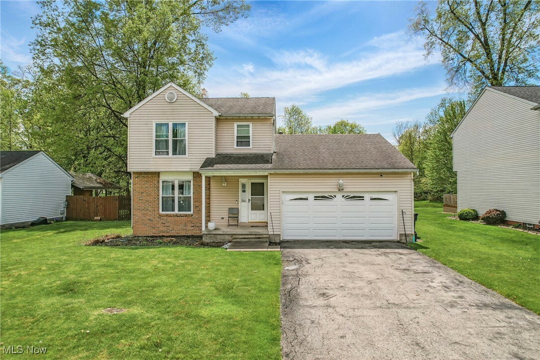 4815 Shadow Oak Drive  Austintown OH 44515 photo
