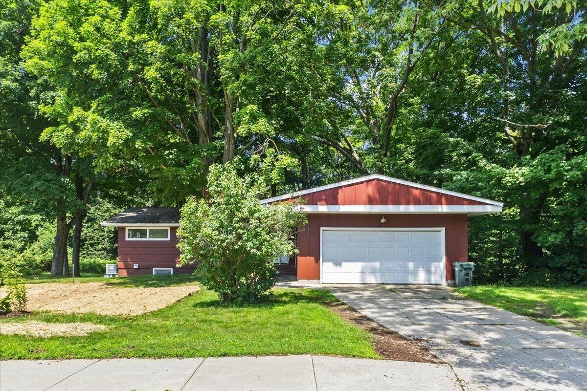 Property Photo: 236 Prospect Parkway VT 05401