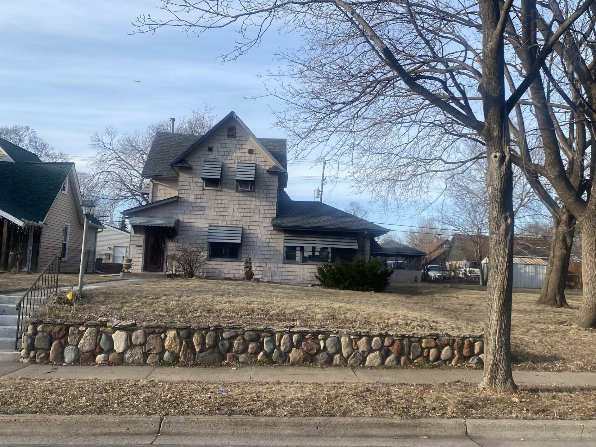Property Photo: 5912 Cambridge Street MN 55416