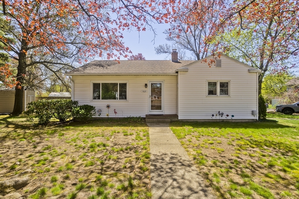 Property Photo: 460 James St MA 01020