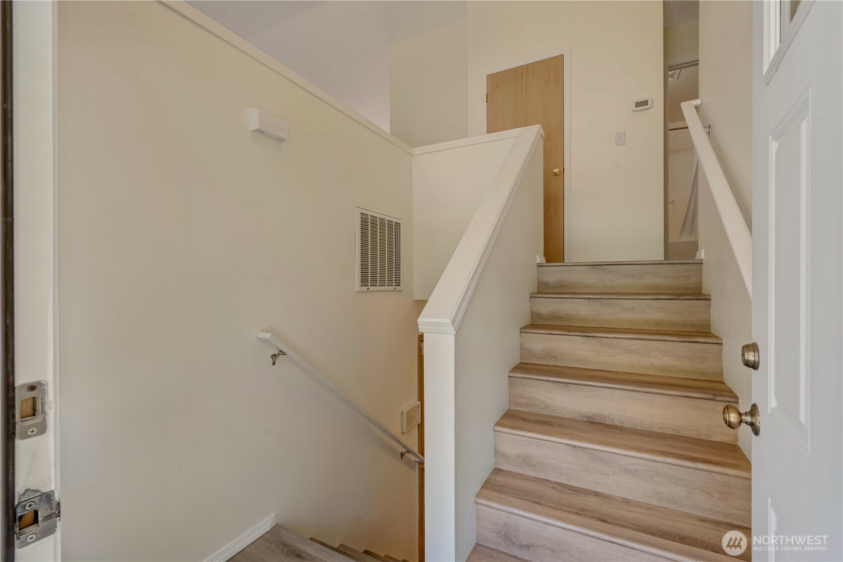 Property Photo: 201 Hemming Way WA 98252