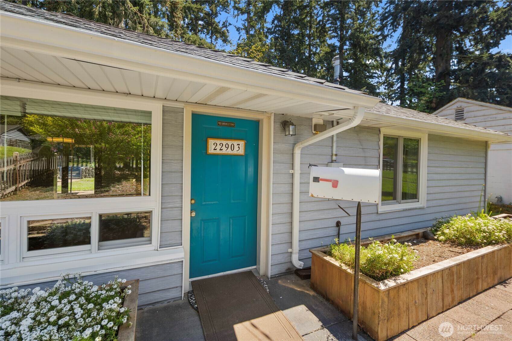 Property Photo: 22903 60th Avenue W WA 98043