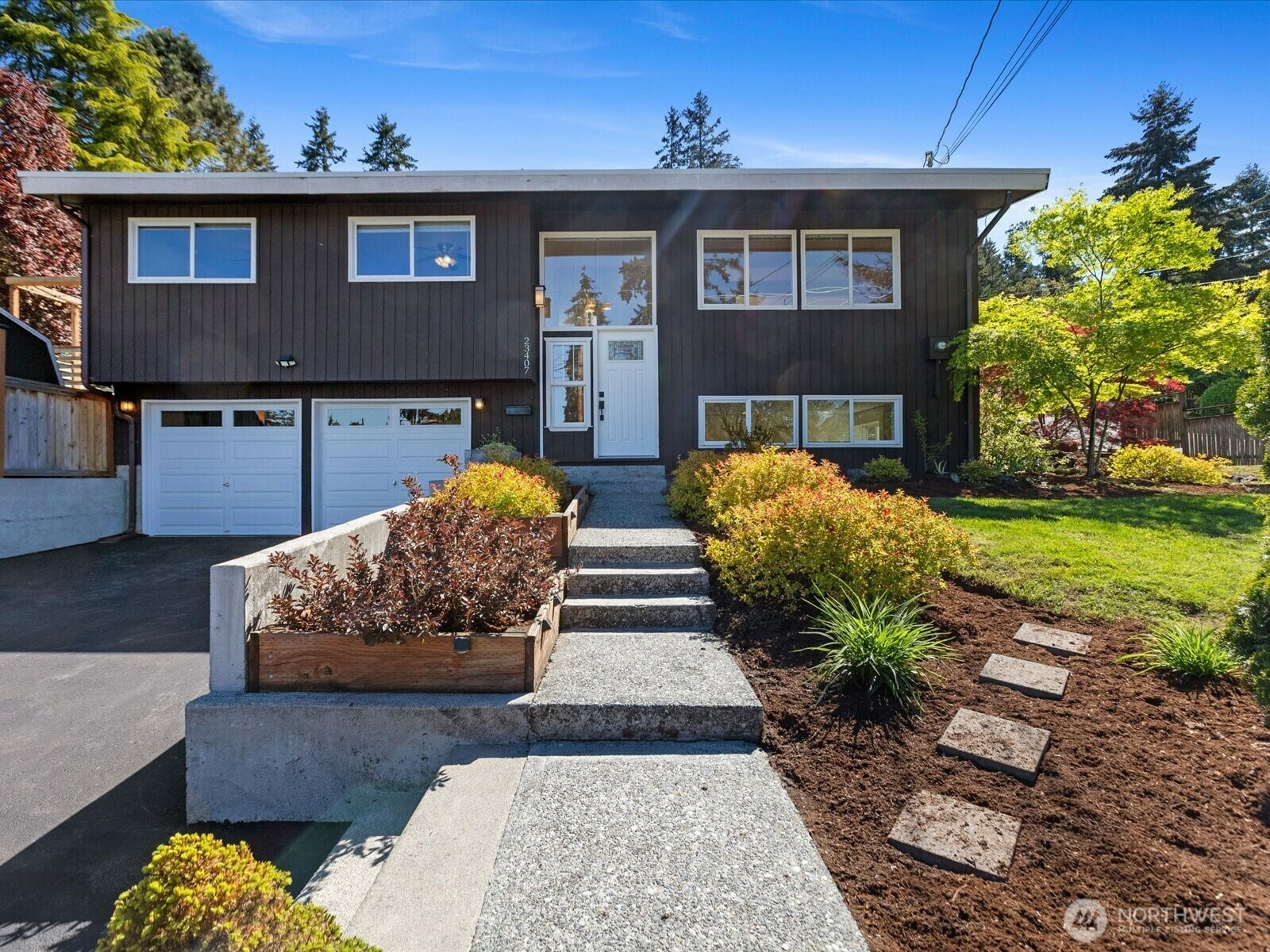 Property Photo:  23407  65th Place W  WA 98043 