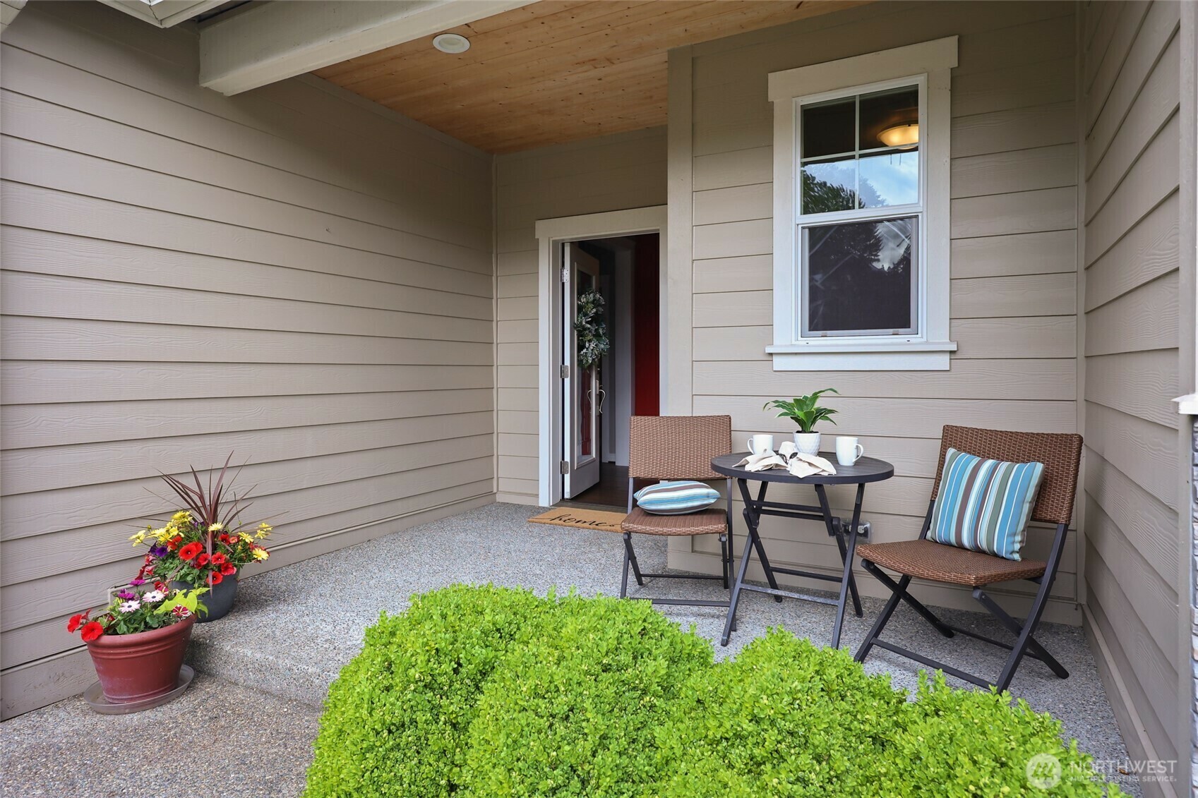 Property Photo: 5218 Emerald Street SE WA 98513
