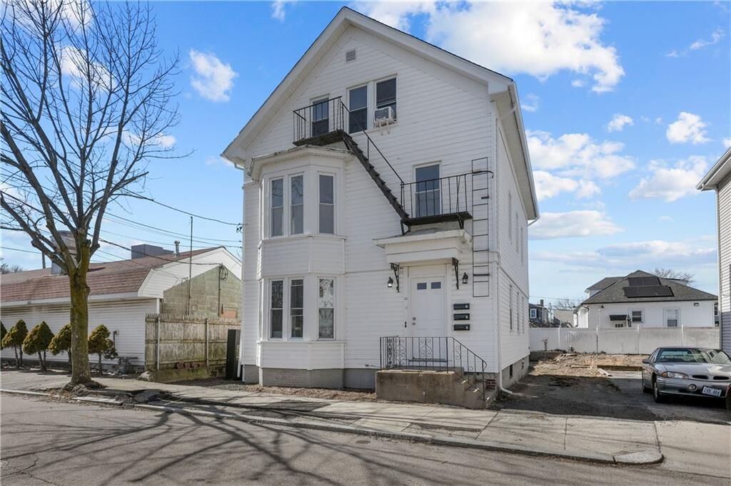 Property Photo:  12 Tiffany Street  RI 02908 