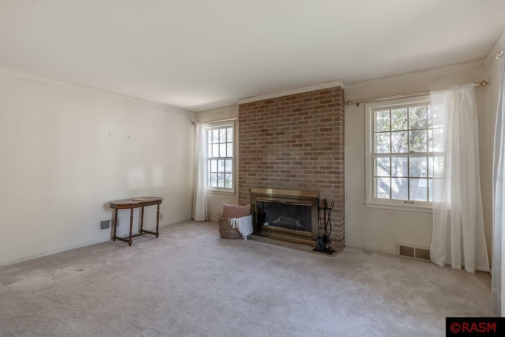 Property Photo: 517 Garfield Avenue MN 56003