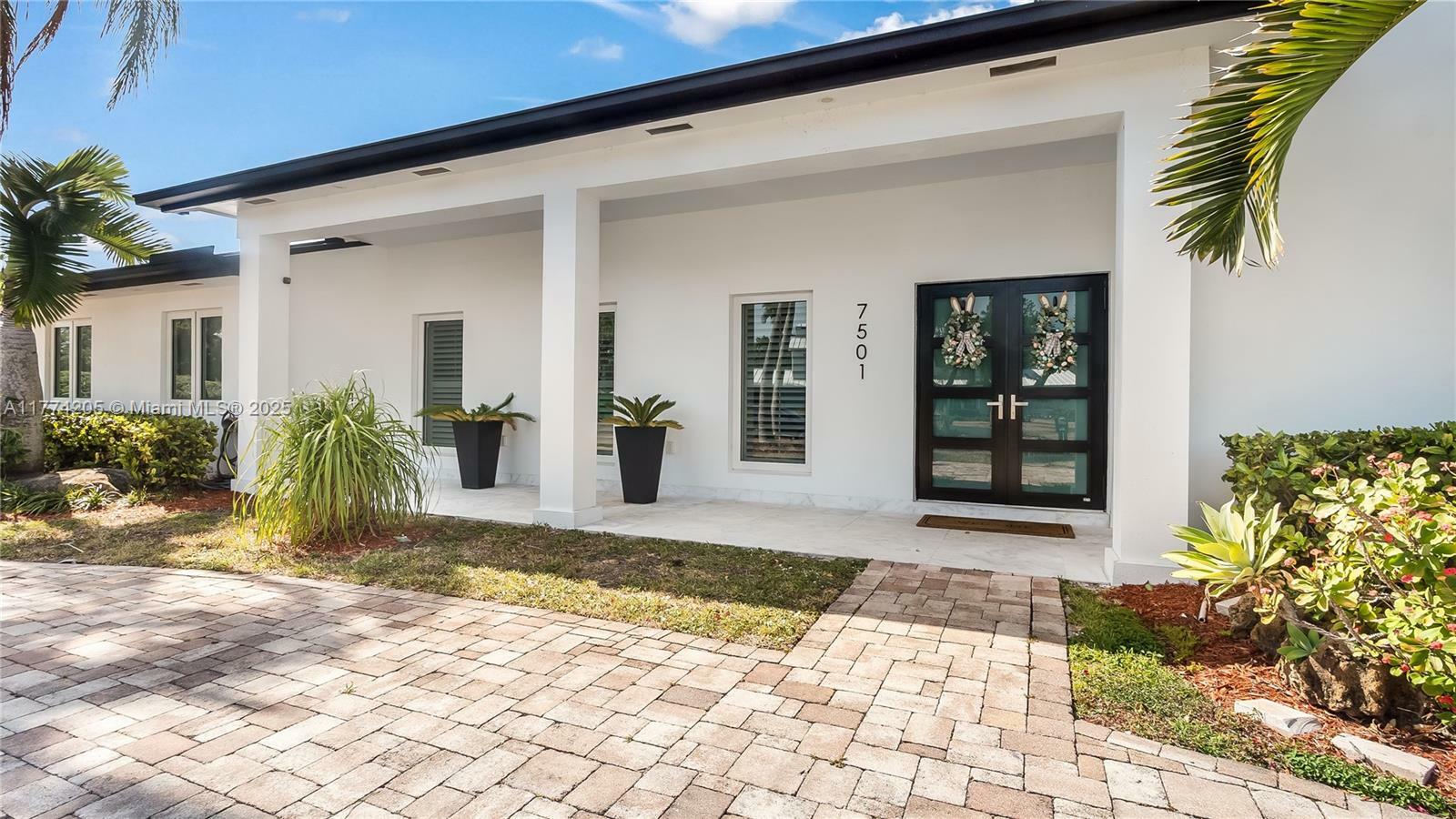 Property Photo: 7501 SW 174th St FL 33157