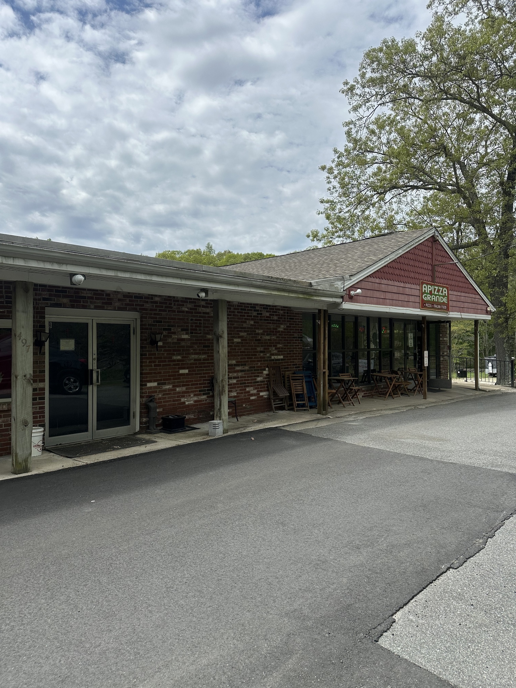 Property Photo: 497 Winthrop Road CT 06417