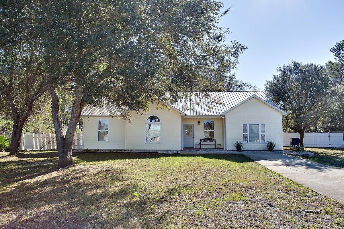 Property Photo: 670 Cypress Lane FL 32328