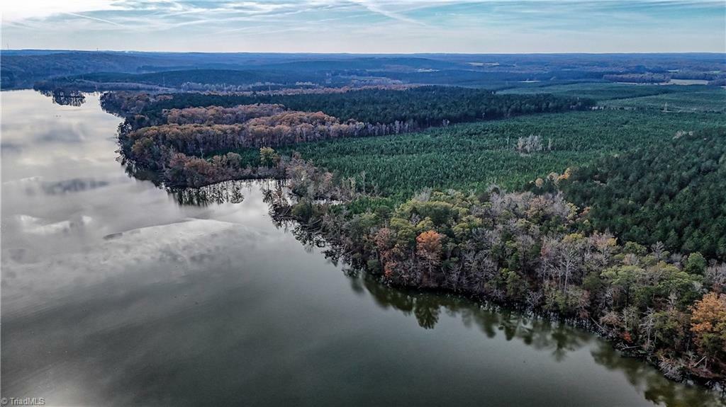 Property Photo:  04 River Road  NC 28137 