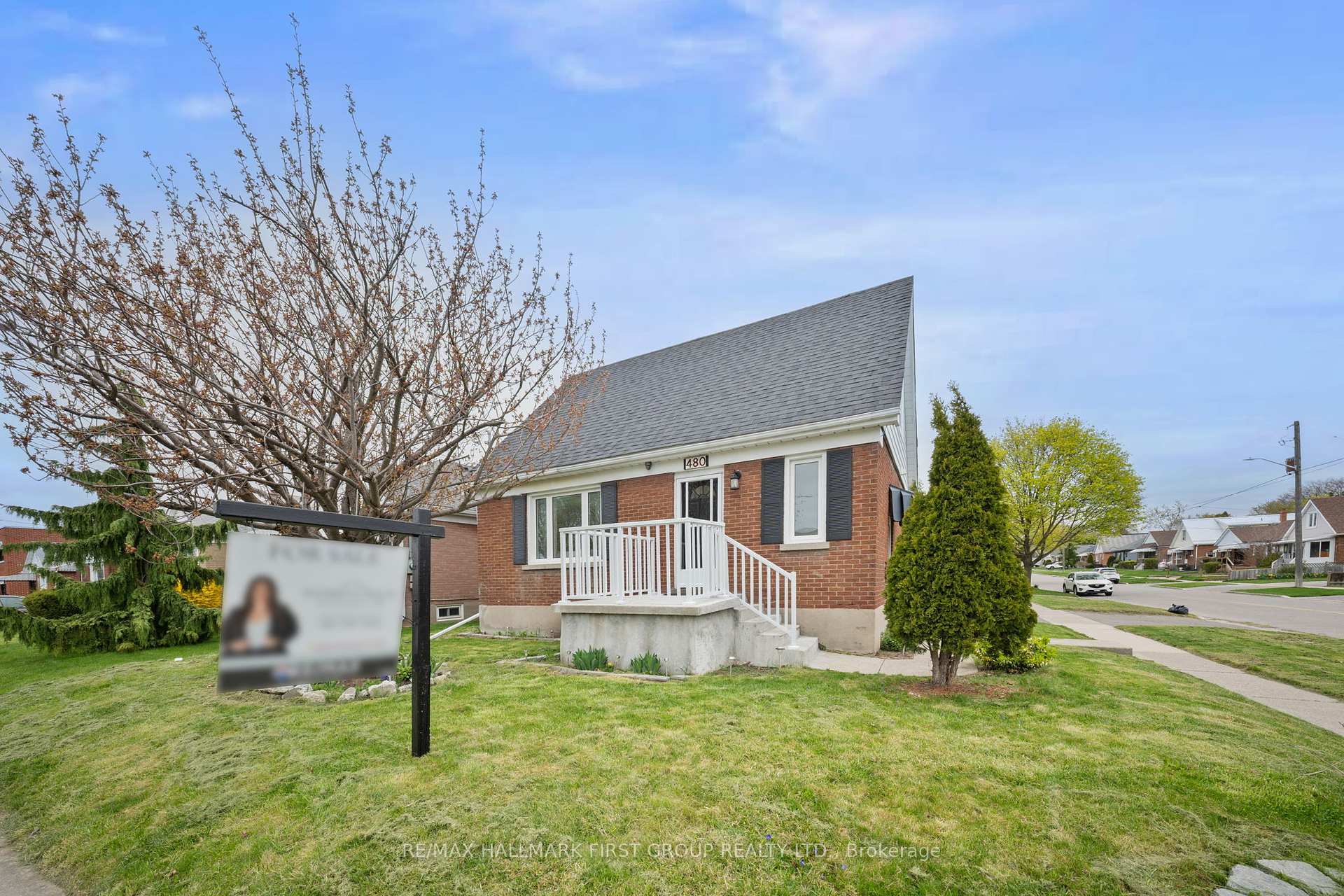 Photo de la propriété: 480 Eulalie Avenue ON L1H 2C7