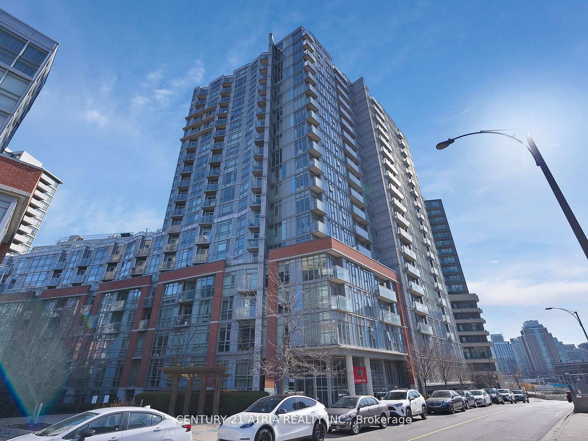Photo de la propriété: 150 Sudbury Street 907 ON M6J 3S8