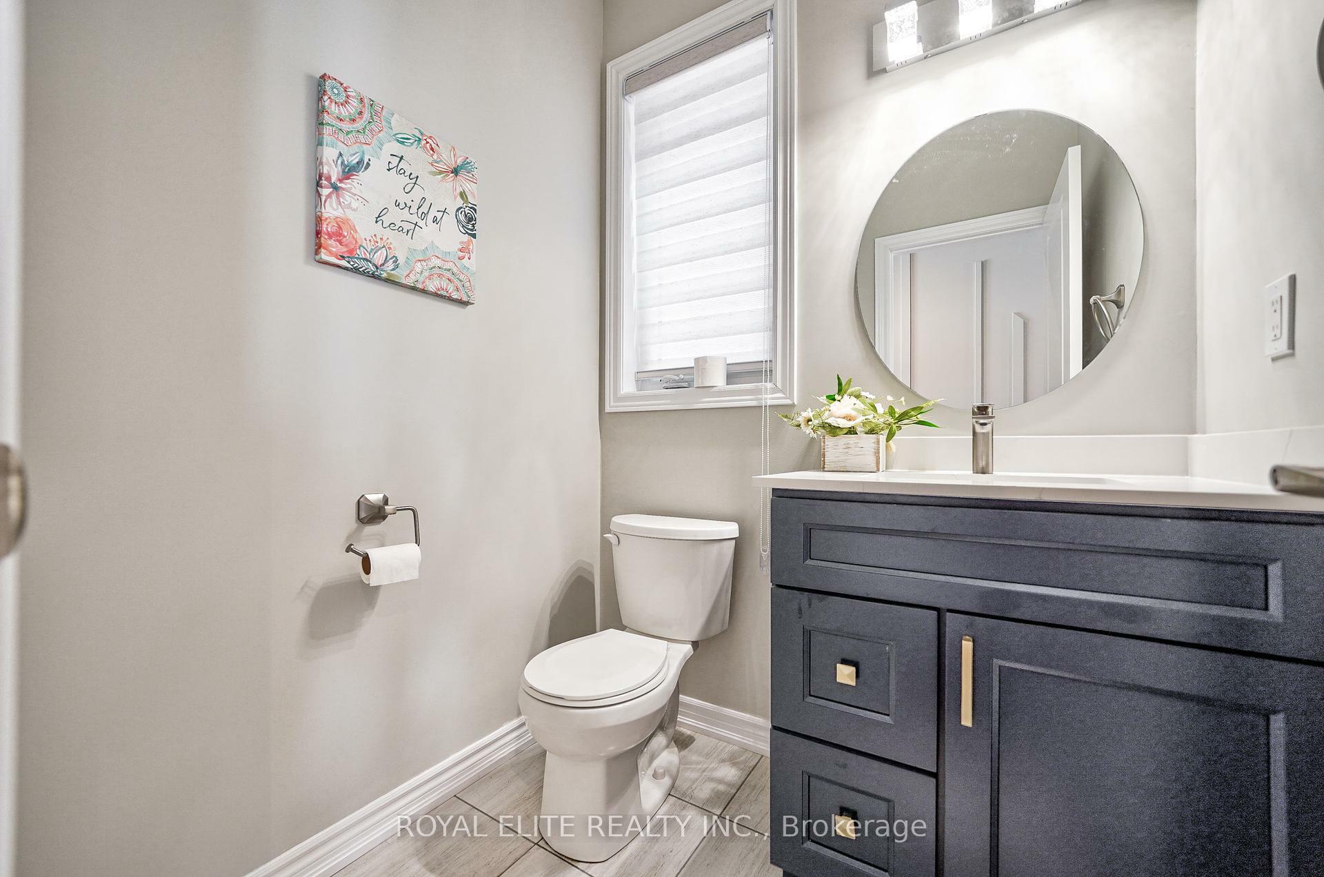 Photo de la propriété: 10 Capstan Court ON L1P 0K5