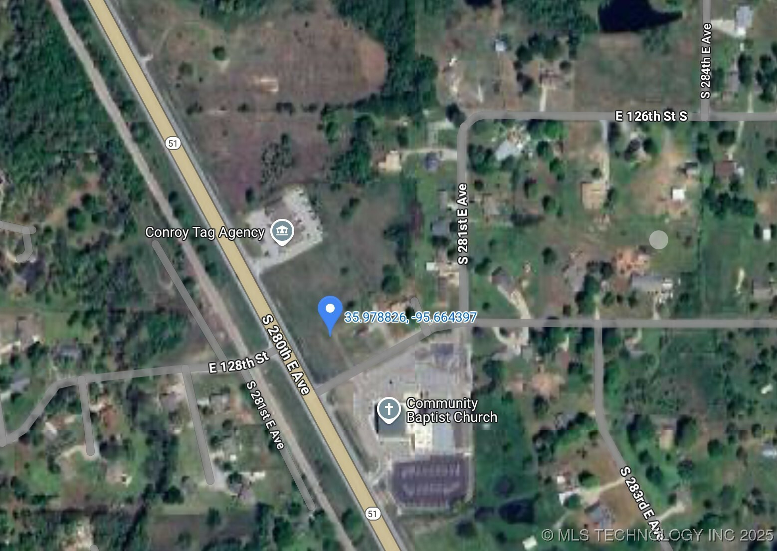 Property Photo: 1 S State Highway 51 Highway OK 74429