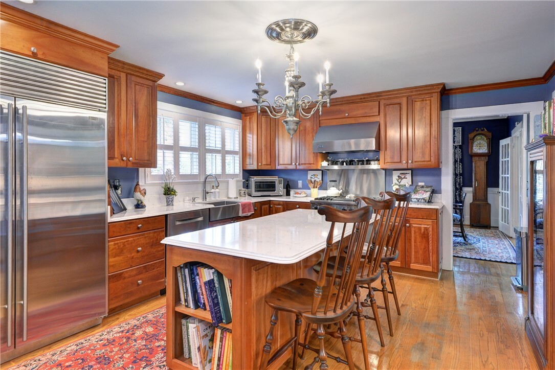 Property Photo: 708 Richmond Road VA 23185